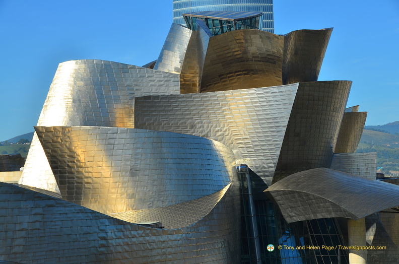 Guggenheim-Bilbao AJP2919 250201021756