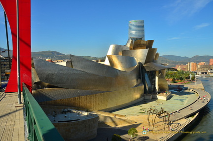 Guggenheim-Bilbao AJP2935 250201021805