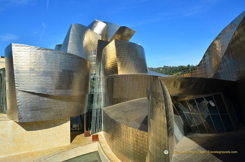 Guggenheim-Bilbao AJP2960