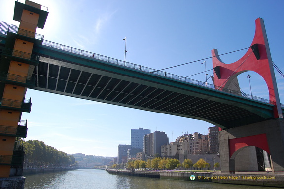 View from across the La Salve Bridge