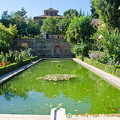 Palacio del Partal: Large pool in front of the Partal Palace portico