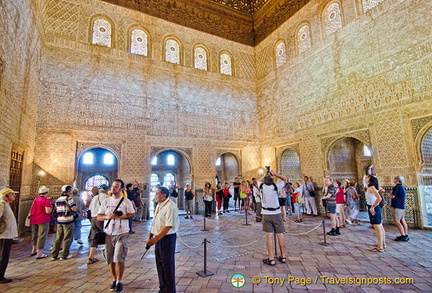Salon de Embajadores or Throne Room