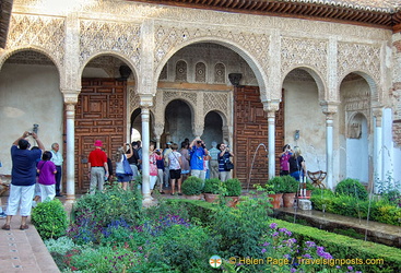 Palace of the Generalife: North pavillion archways