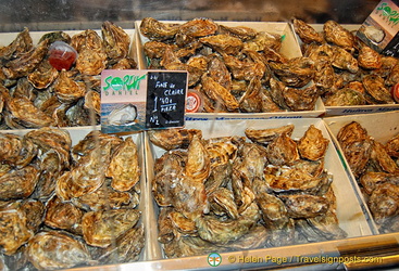 Fine de Claire oysters at Euro 1.4 each