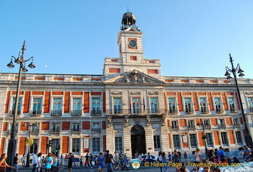 The old Royal Post Office (Real Casa de Correos) is now the office of the President of Madrid