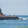 El Peine del Viento - near Playa de Ondarreta (2452 ទស្សនា) The Comb of the Winds (El Peine del Viento) is the work of sculptor Eduardo Chillida
[Donostia - San... El Peine del Viento - near Playa de Ondarreta