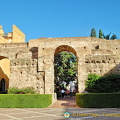 This large wall separates the Patio del Léon and the Patio de la Montería