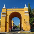 Puerta de la Macarena - Macarena gate