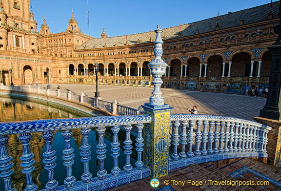 Beautiful tilework of the bridge