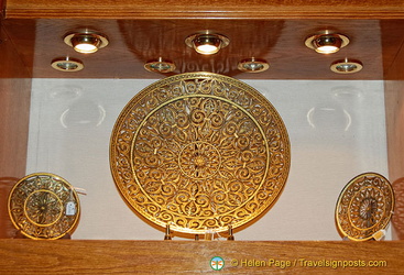 Exquisite gold damascene plate - my favourite!
