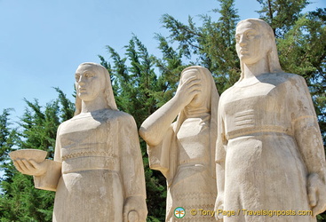 Sculptures symbolizing the pride of Turkish women on the Road of Lions