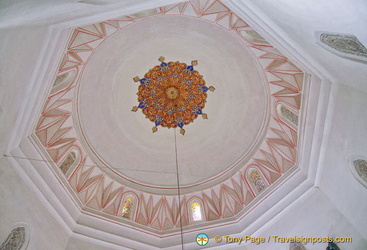Ceiling decorations of the Green Tomb