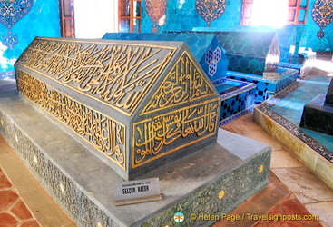 Mehmed I's family sarcophagus