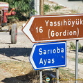 Signpost to Yassihöyük the nearest village to the Gordion site