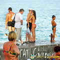 Sun and Sea: Yalta's Beaches (1347 besök) ... Not that he didn't notice the body as well! Sun and Sea: Yalta's Beaches