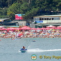 Sun and Sea: Yalta's Beaches (1340 besök) Sun and Sea: Yalta's Beaches