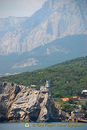 Leaving Yalta (984 visits) Leaving Yalta