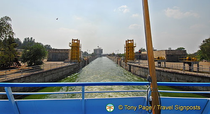 Zaporozhye dam and lock