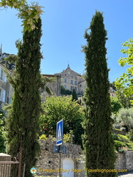 View of the Hôtel de Rouvil