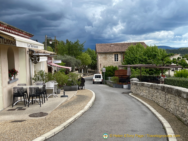 Roussillon-Gordes_IMG_0072-(2).jpg