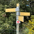 Signpost to Gordes