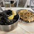 Mussels and pizza