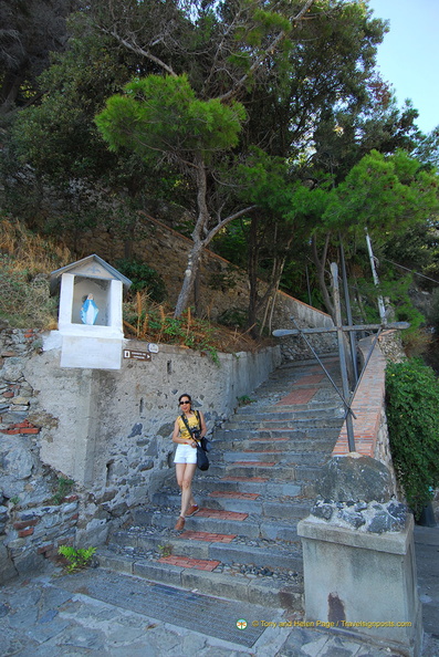 Monterosso_AJP_5519-watermarked.jpg