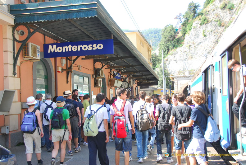 Monterosso_AJP_5421-watermarked.jpg