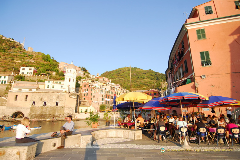 Vernazza_AJP_5133-watermarked.jpg