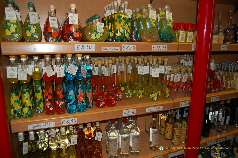 Vernazza-Monterosso_DSC_8621-watermarked.jpg