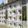 Walls of loculos (998 посещения) Coffins are slotted into individual "loculos" or niches. Walls of loculos