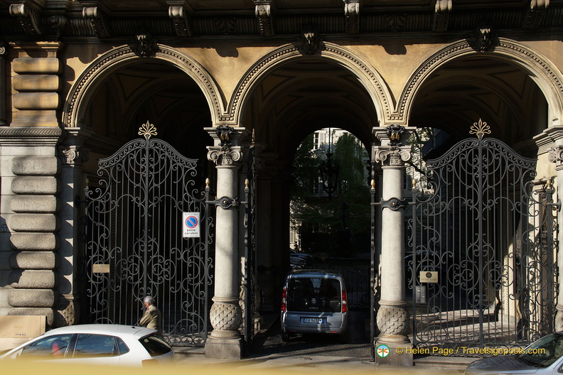 Turin DSC08793-watermarked (452 visite) Turin DSC08793-watermarked