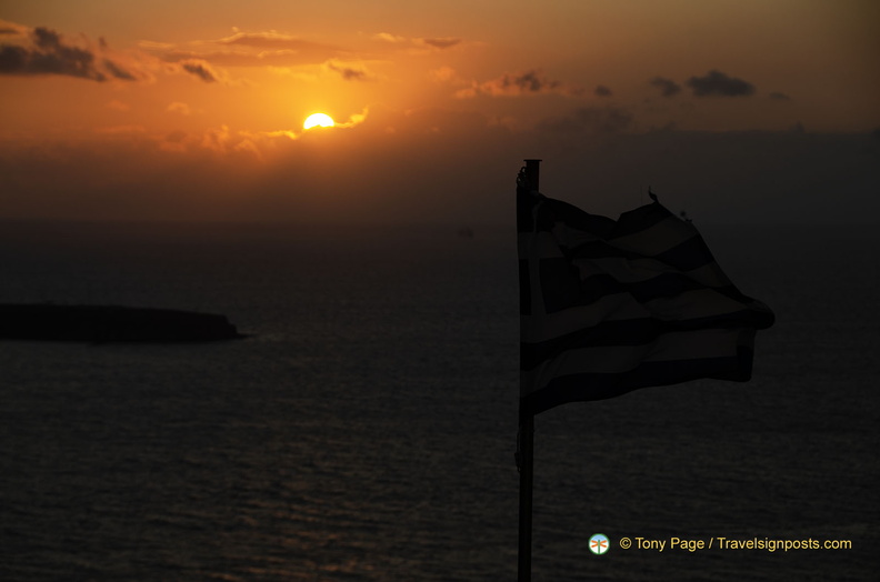 Oia-Sunset_AJP_6263-watermarked.jpg