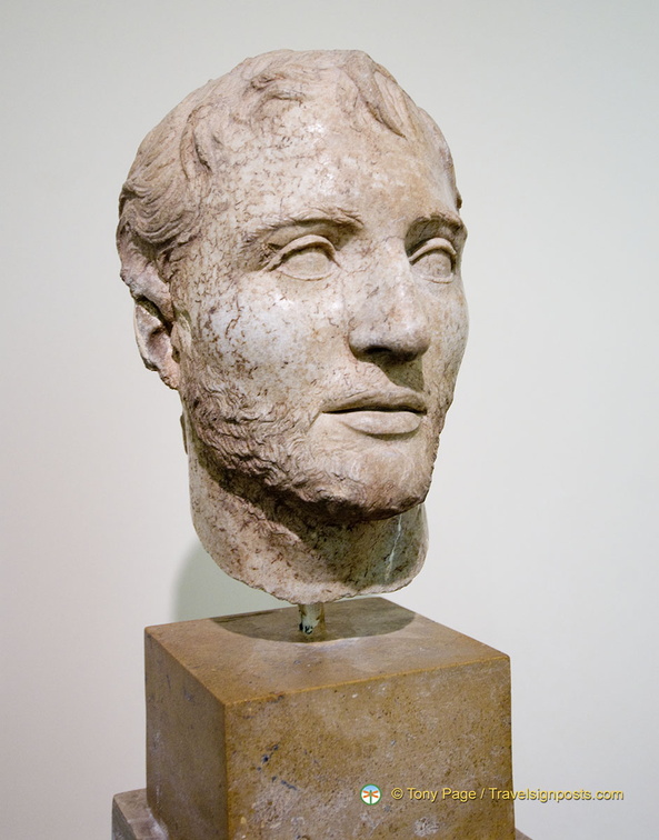 Delphi Museum AJP 3200-watermarked