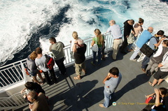 Santorini-Ferry AJP 5908-watermarked