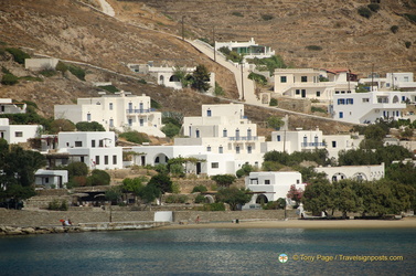 Santorini-Ferry AJP 5942-watermarked