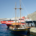 Santorini-Ferry AJP 6611-watermarked