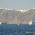 Santorini-Ferry AJP 6626-watermarked