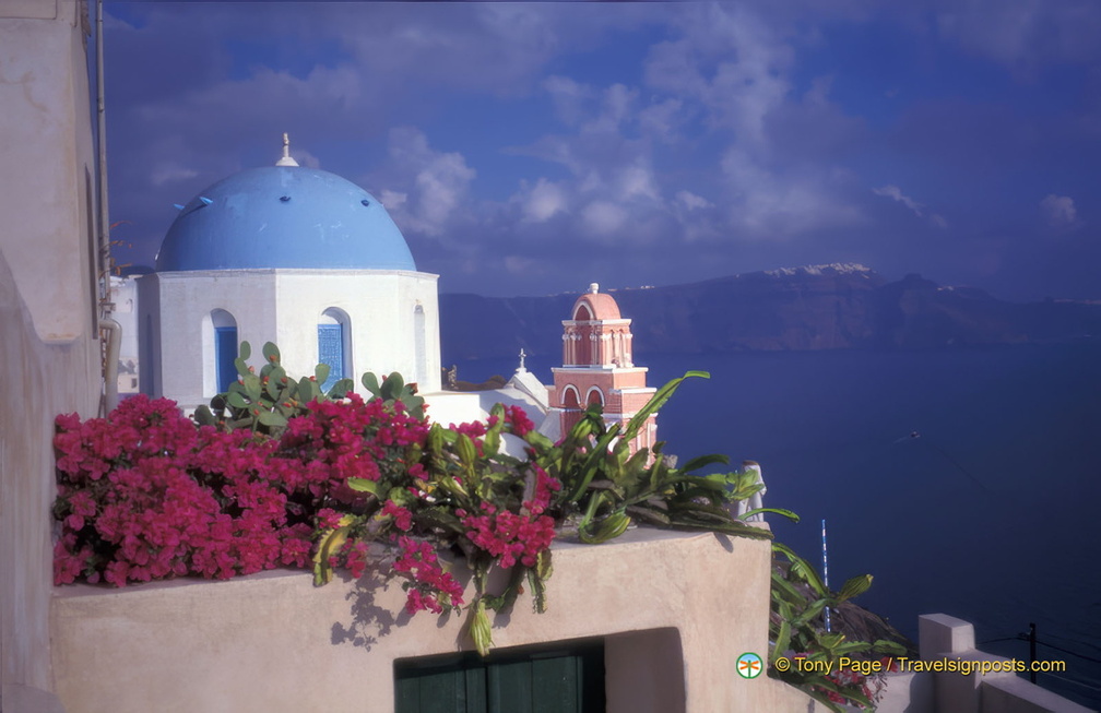 Santorini 1 031 greece-topaz