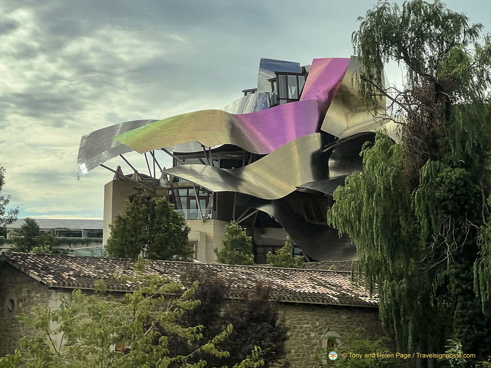 Hotel Marqués de Riscal, a Luxury Collection Hotel