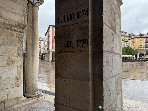 Burgos flood markers