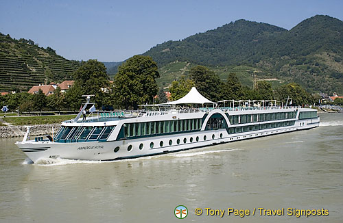 Danube-Cruises_DSC_0541.jpg