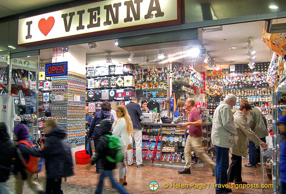 vienna-souvenir-shop_HLP6335.jpg