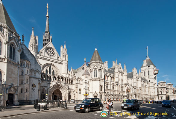 Royal-Courts-of-Justice_AJP_3027.jpg