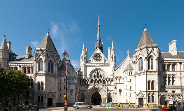 Royal-Courts-of-Justice_AJP_3028.jpg