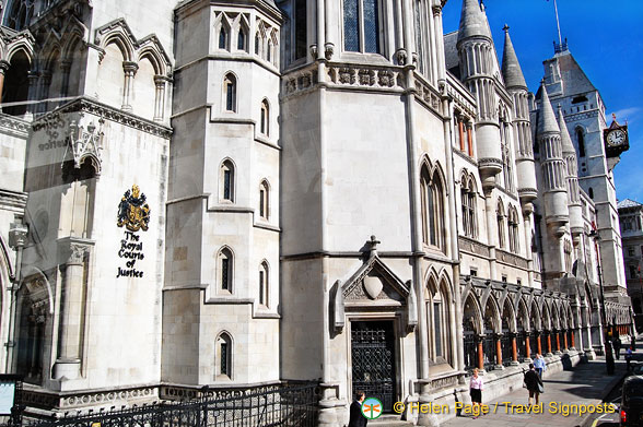 Royal-Courts-of-Justice_DSC_6037.jpg