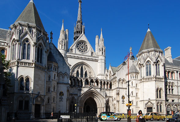 Royal-Courts-of-Justice_DSC_6085.jpg