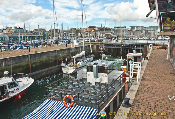 Sutton-Harbour-Marina-Plymouth_AJP_0233.jpg