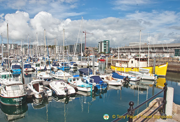 Sutton-Harbour-Marina-Plymouth_AJP_0239.jpg