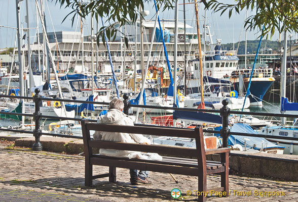 Sutton-Harbour_AJP_0253.jpg